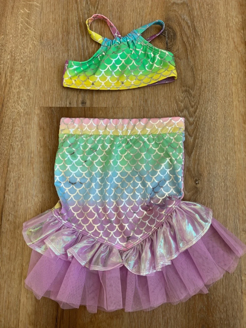 Cat & Jack Baby Girls Iridescent Mermaid Costume Set in Pastel Rainbow Size 12M